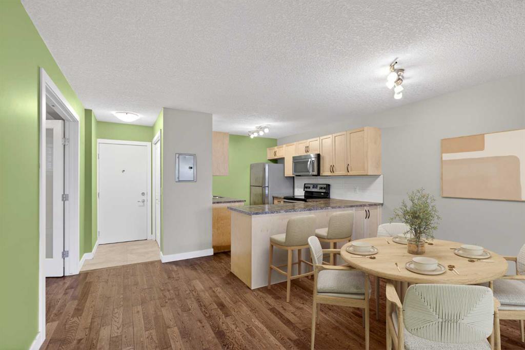 Picture for 2, 125 23 Avenue SW