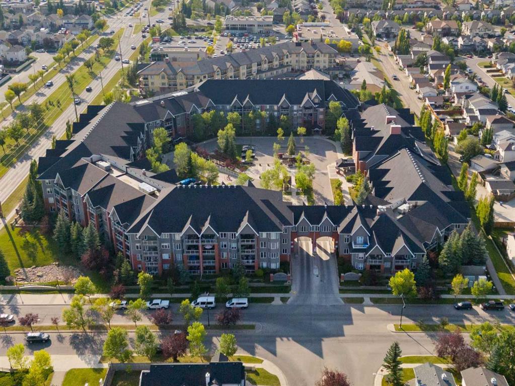 Picture for 105, 15 Everstone Drive SW