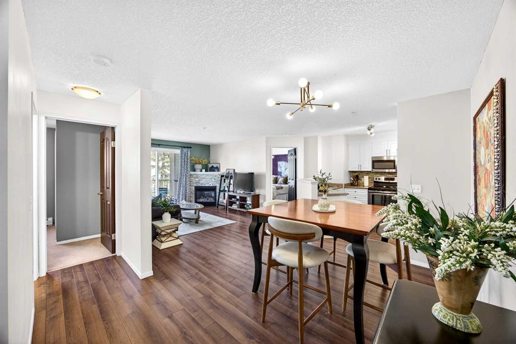 Picture for 213, 2000 Citadel Meadow Point NW