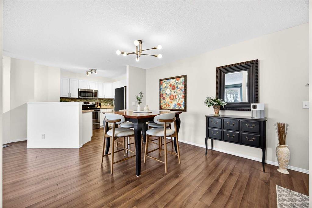 Picture for 213, 2000 Citadel Meadow Point NW