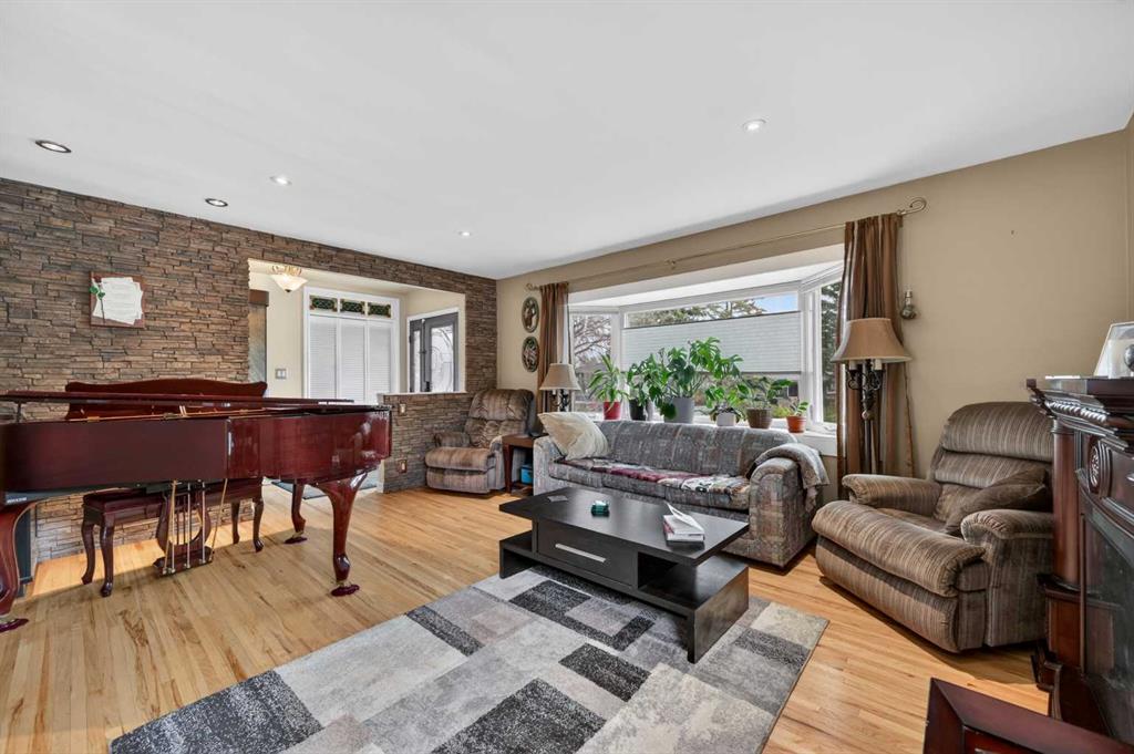 Picture for 2023 Glenwood Drive SW