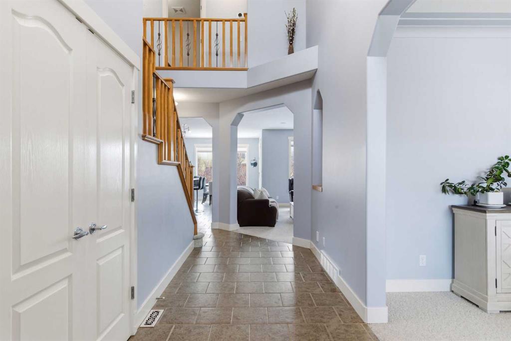 Picture for 6 Tusslewood Heights NW