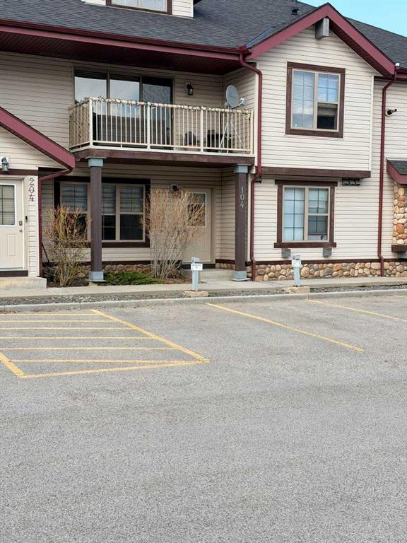 Picture for 104, 4 Everridge Square SW