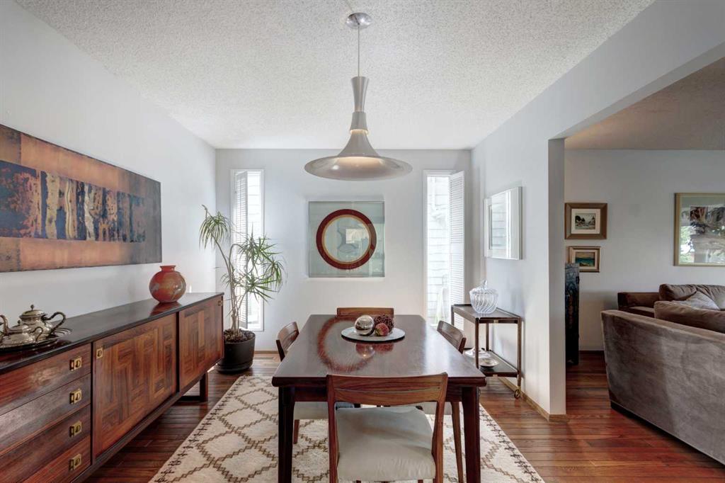 Picture for 304 Lake Mead Crescent SE