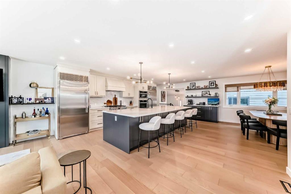 Picture for 19 Mackay Drive SW