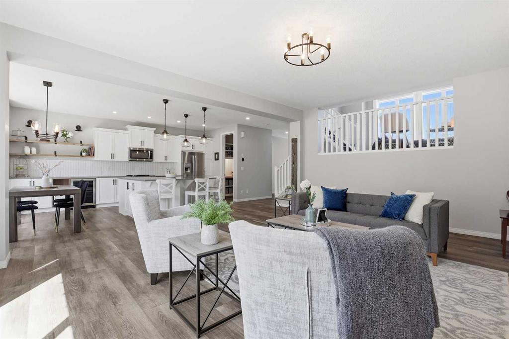 Picture for 25 Yorkville Green SW