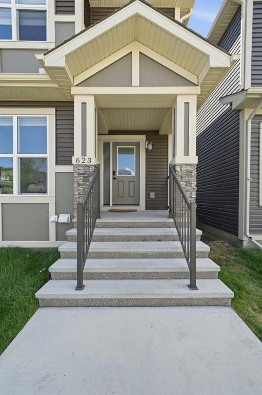 Picture for 623 Savanna Crescent NE