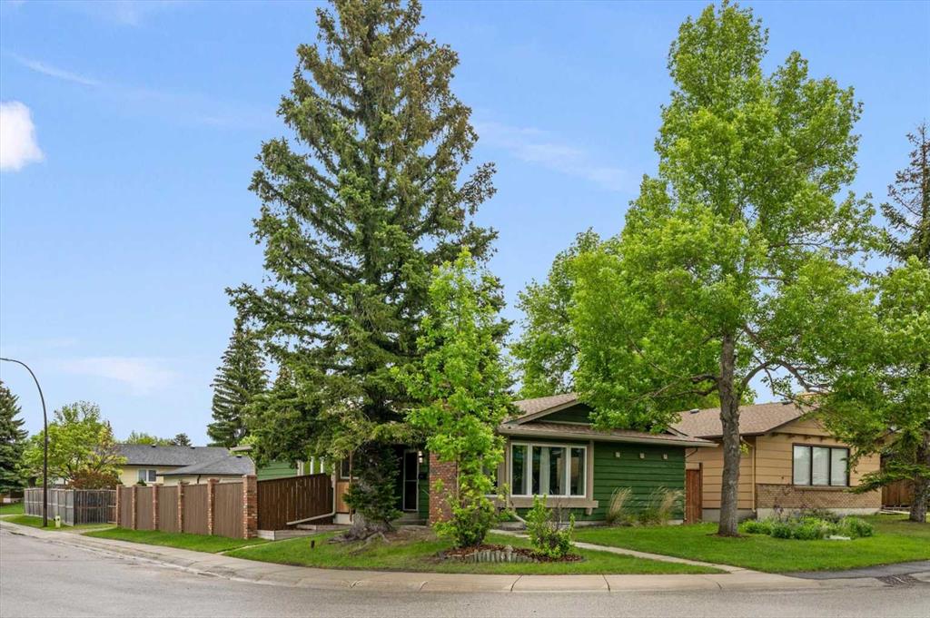 Picture for 96 Sunhurst Road SE