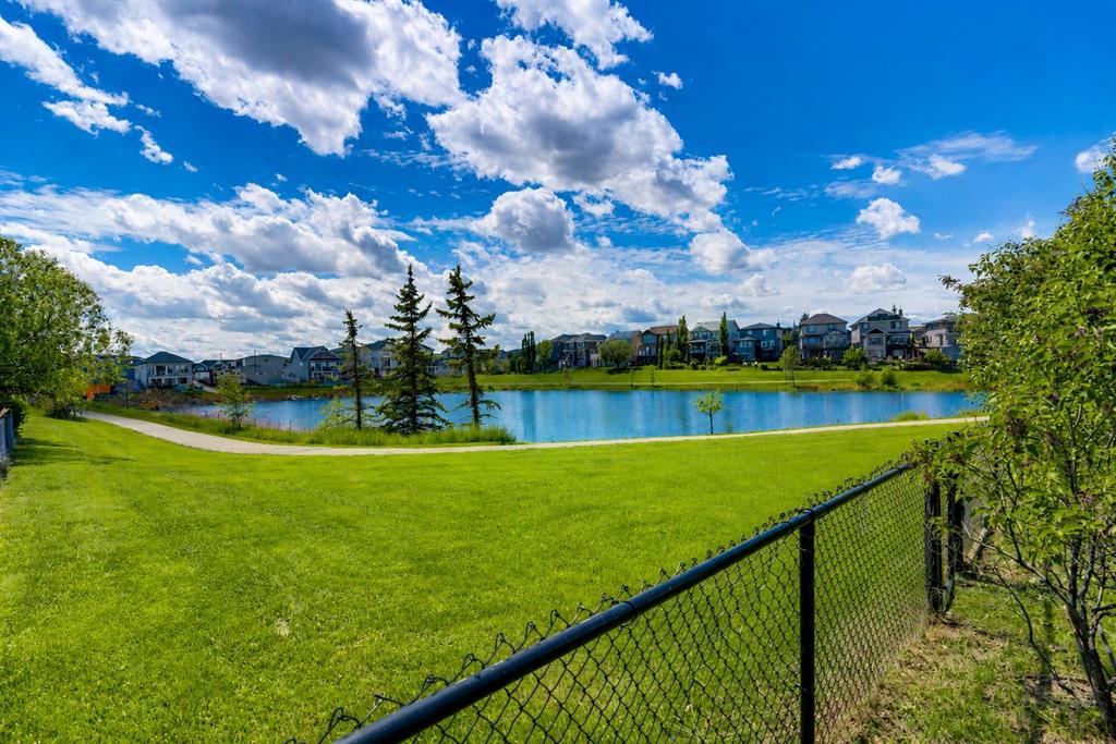 Picture for 438 Sagewood Park SW