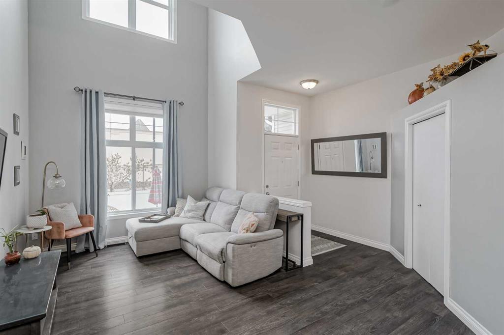 Picture for 89 Mckenzie Towne Gate SE