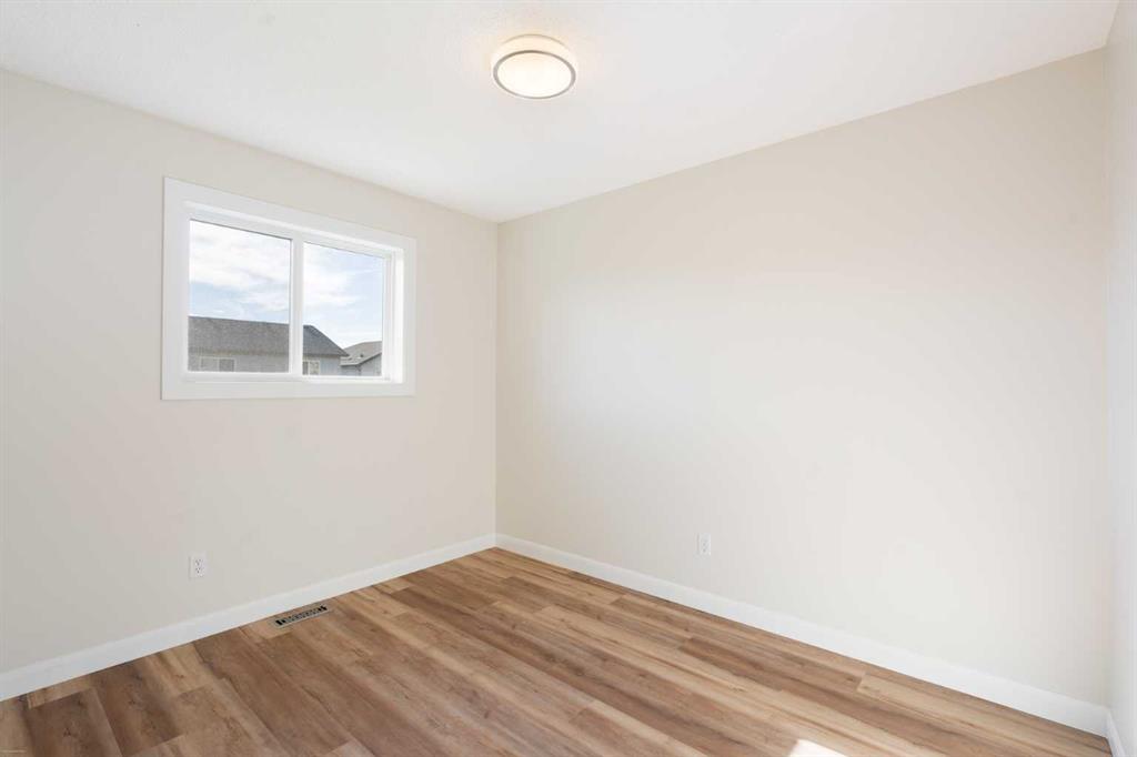 Picture for 340 Tuscany Ridge Heights NW https://www.cirrealty.ca/reb/creb/04/A2267004_20.jpg