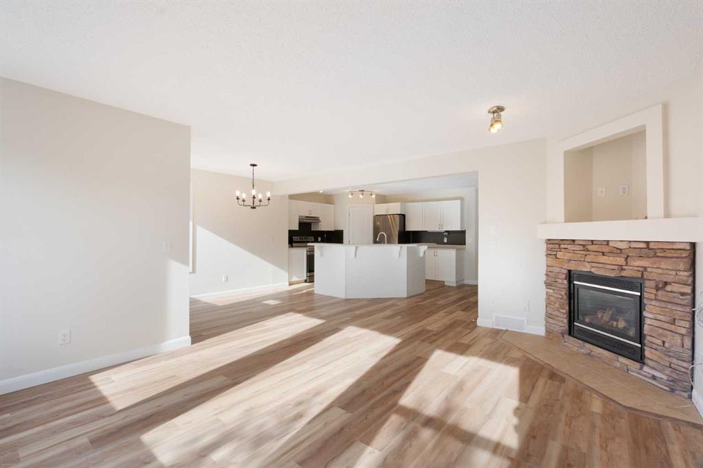 Picture for 340 Tuscany Ridge Heights NW https://www.cirrealty.ca/reb/creb/04/A2267004_7.jpg