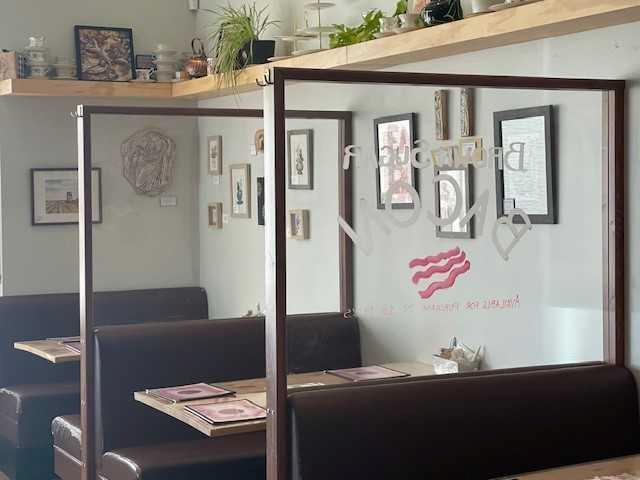 Picture for 113, 1700 Market Street SE