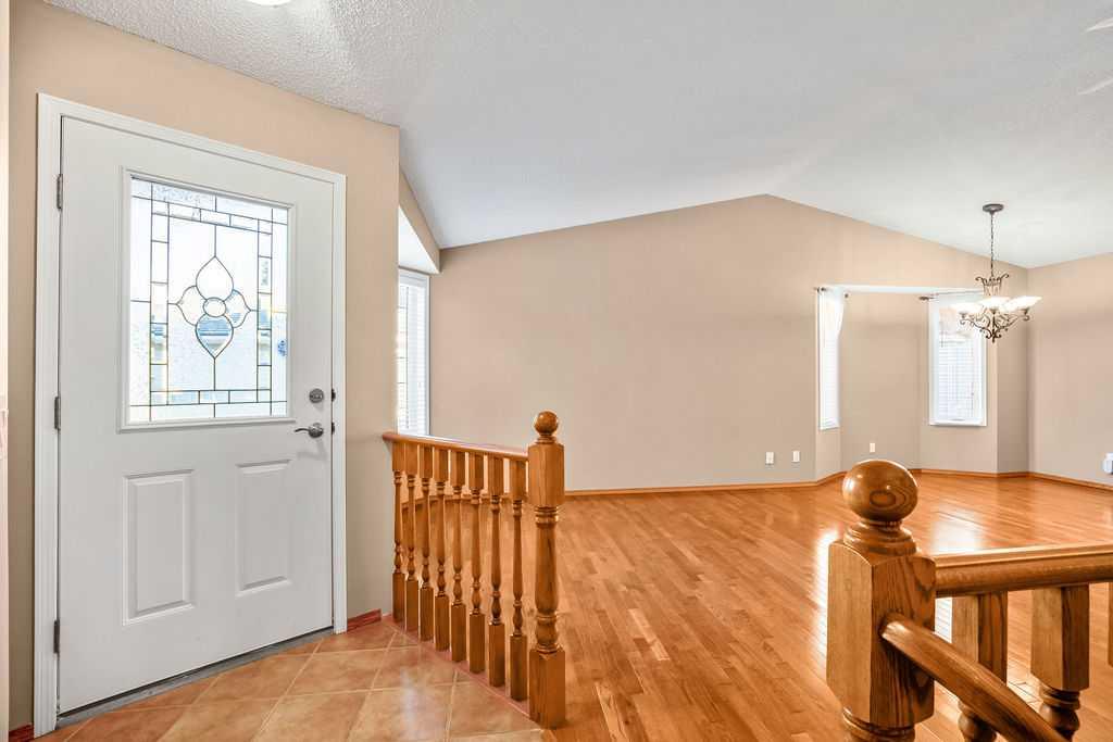 Picture for 604 Riverside Drive NW