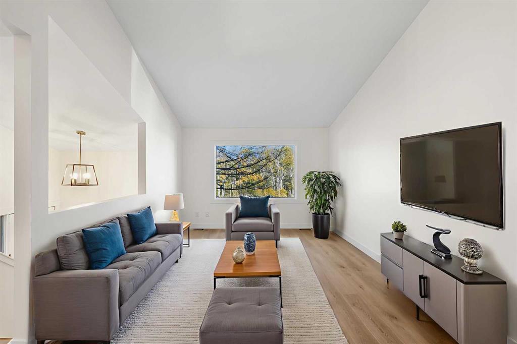 Picture for 4 Cedarwood Rise SW