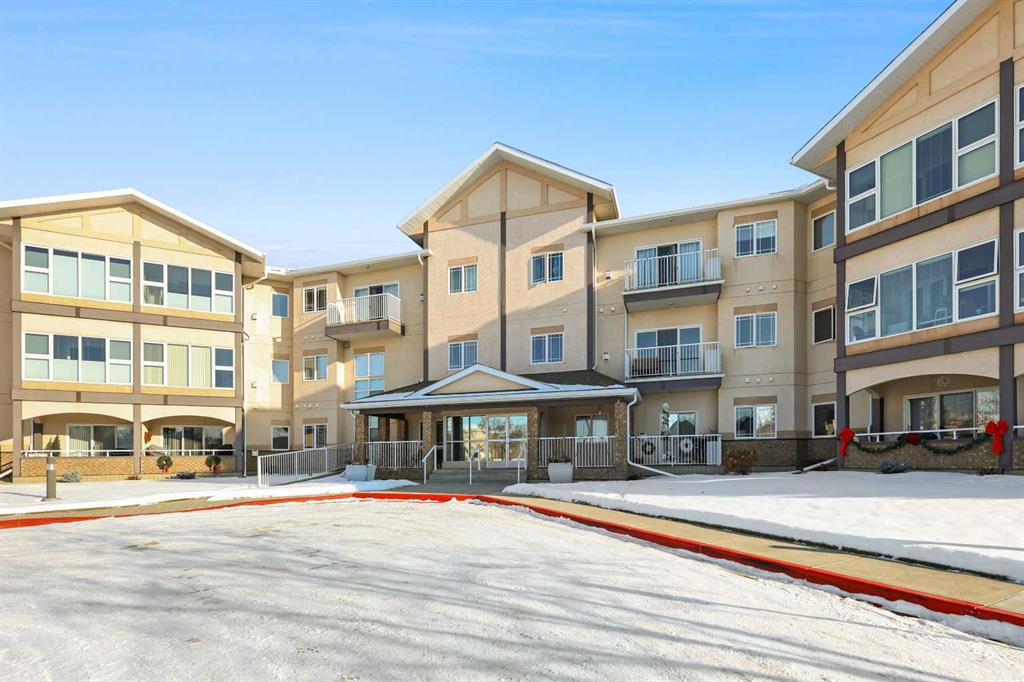 Picture for 104, 43 Westlake Circle 