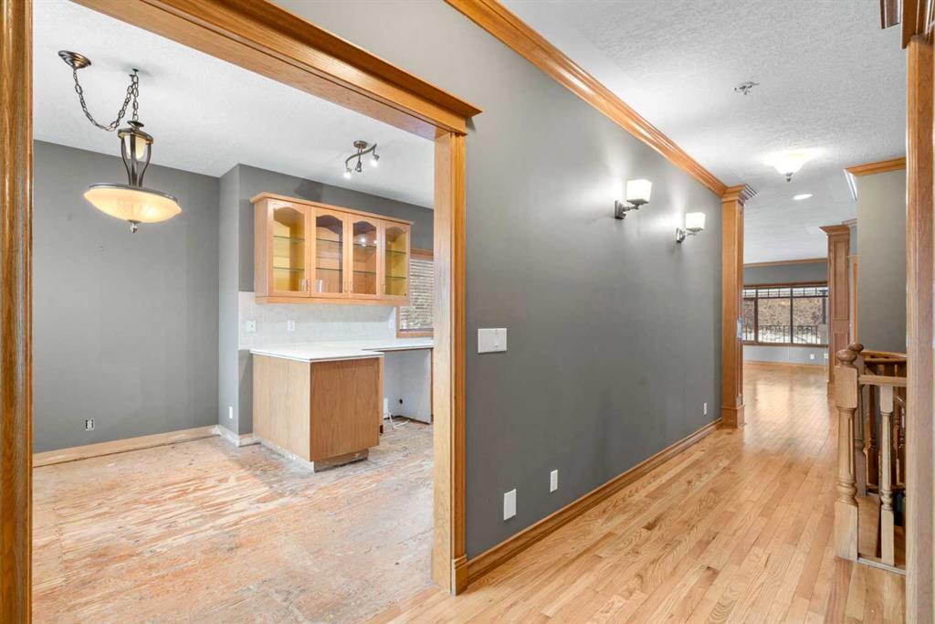 Picture for 12 Prominence Point SW