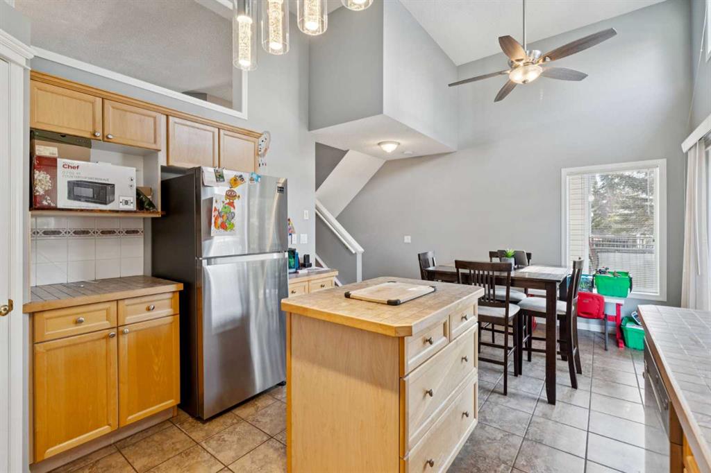 Picture for 22 Country Hills Cove NW