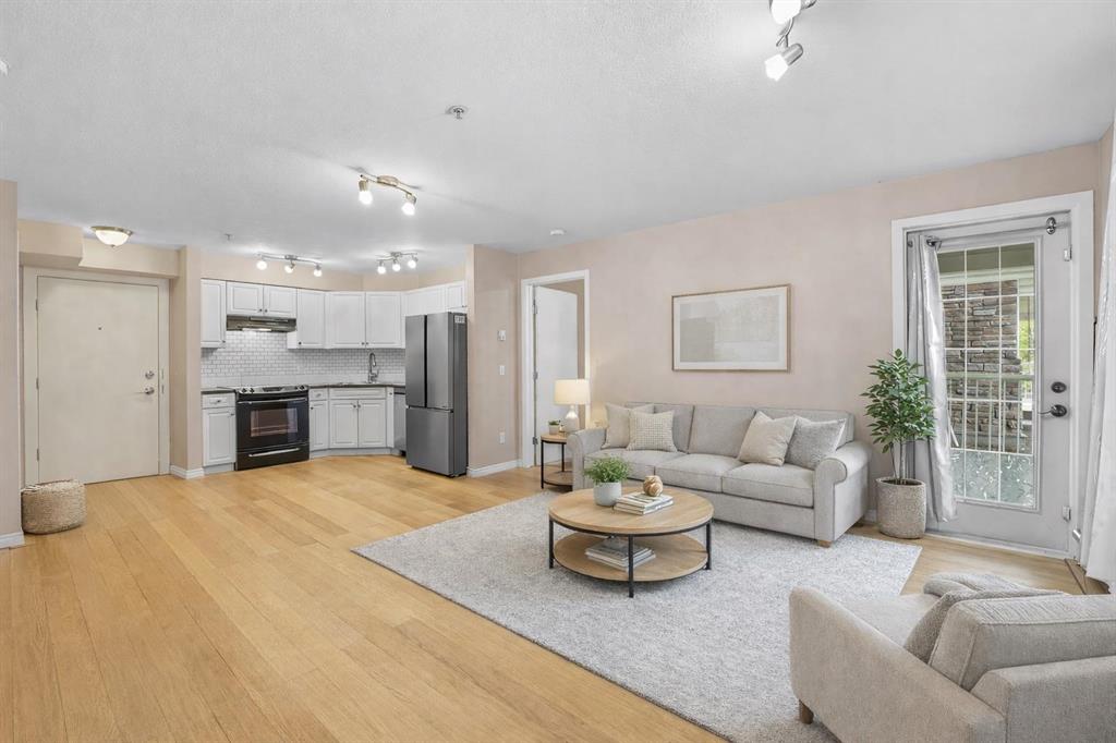 Picture for 110, 2000 Applevillage Court SE