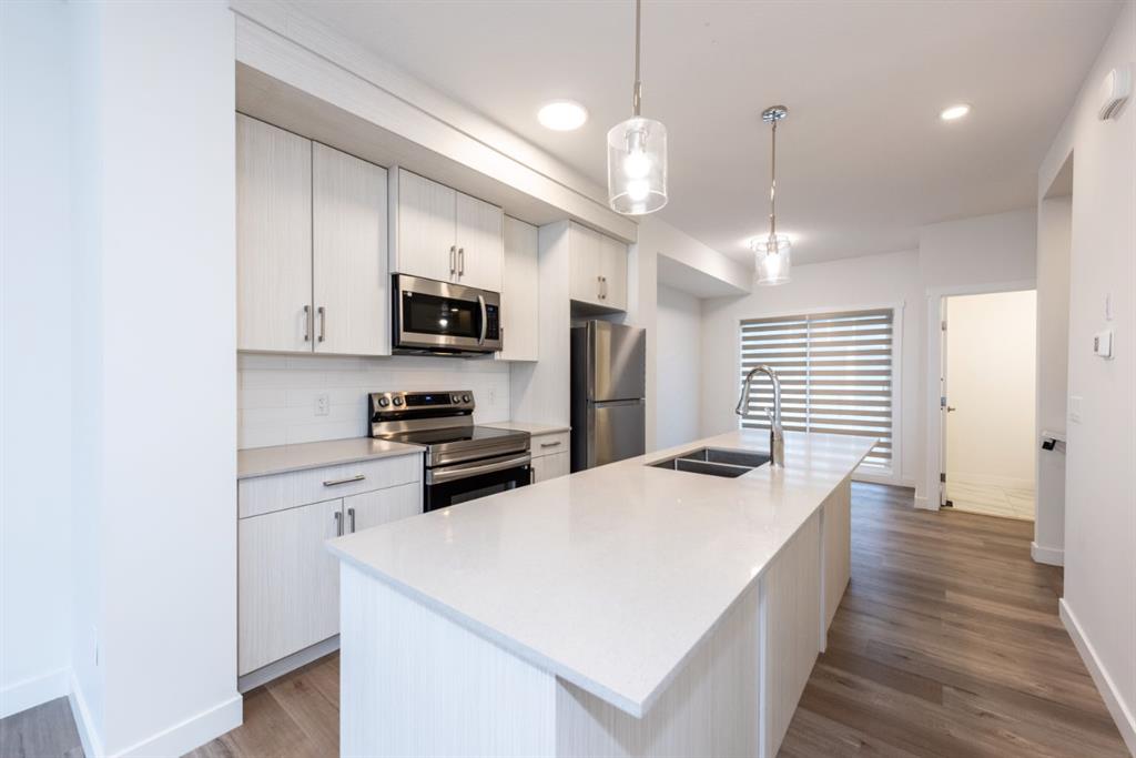 Picture for 905, 33 Merganser Drive W