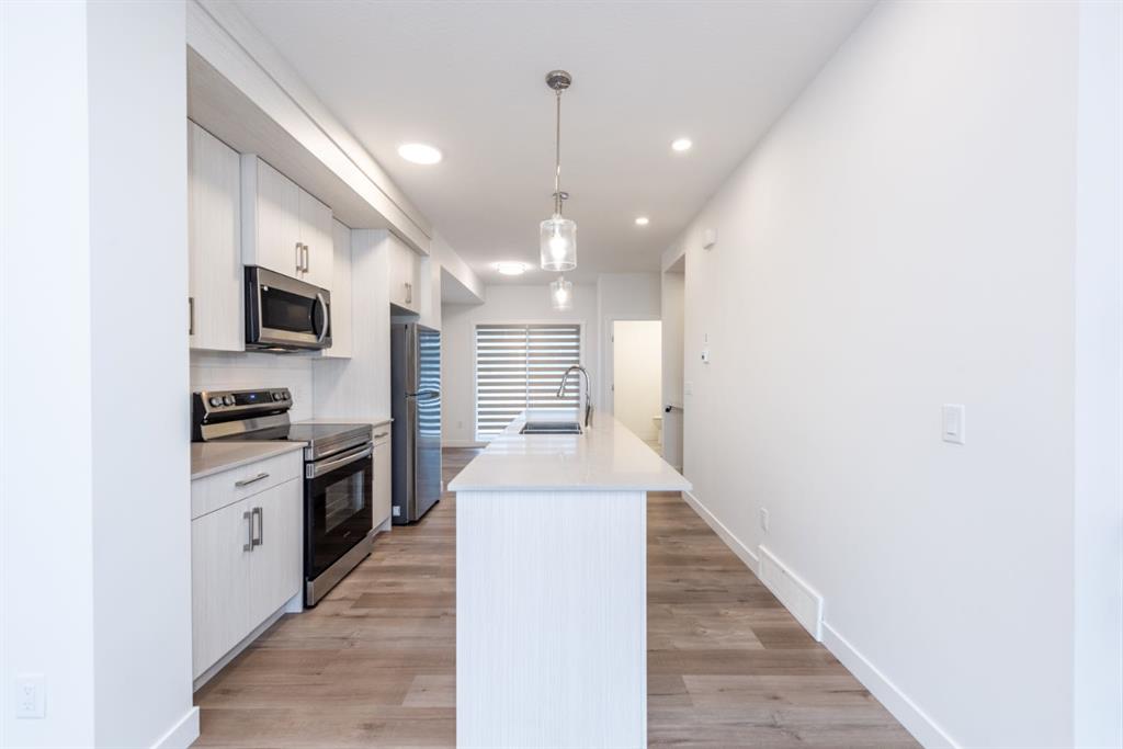 Picture for 905, 33 Merganser Drive W