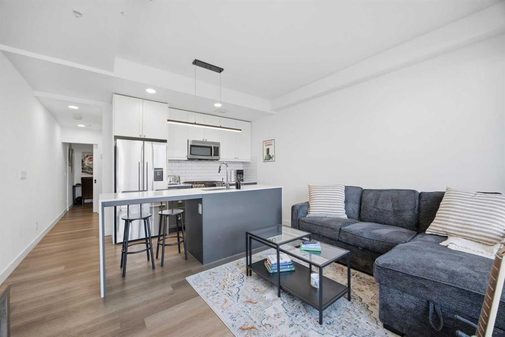 Picture for 319 9A Street NW