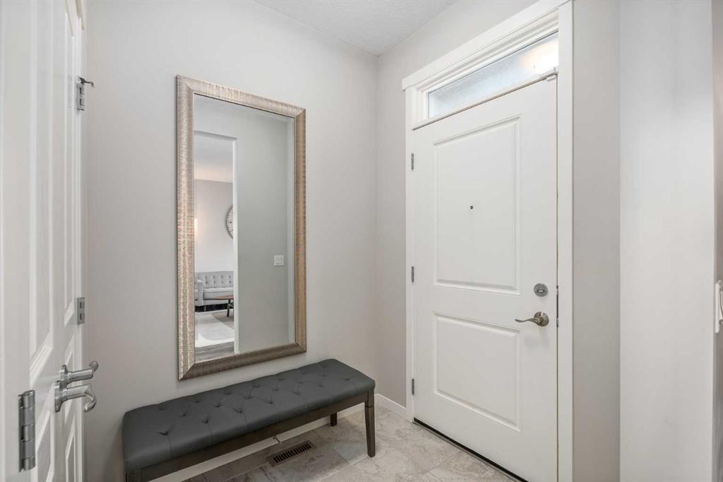 Picture for 63 Masters Crescent SE