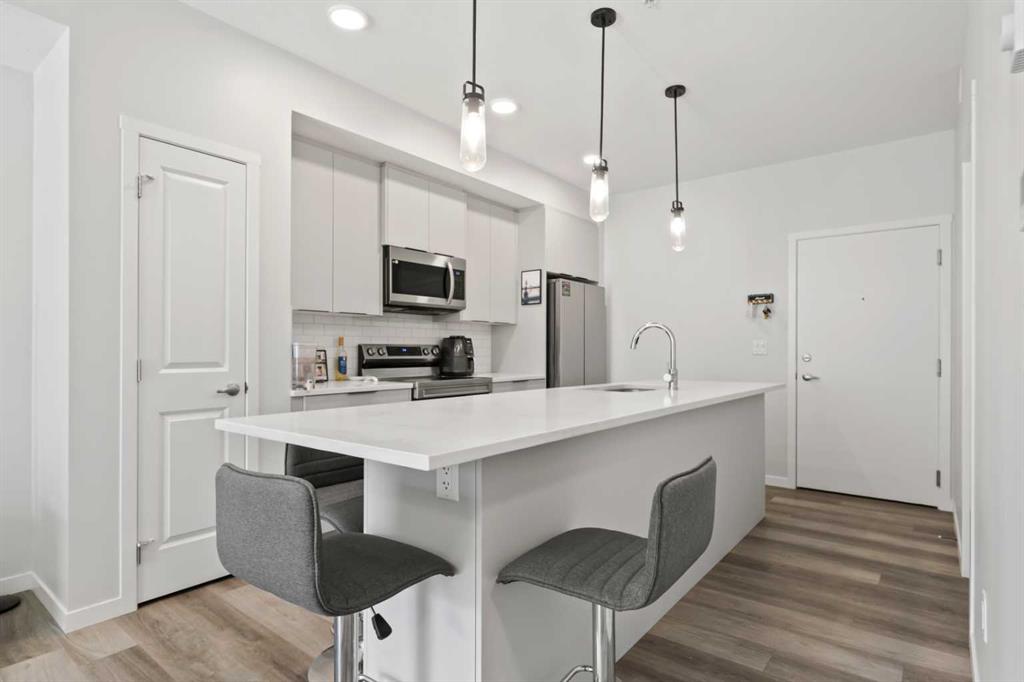 Picture for 1104, 220 Seton Grove SE