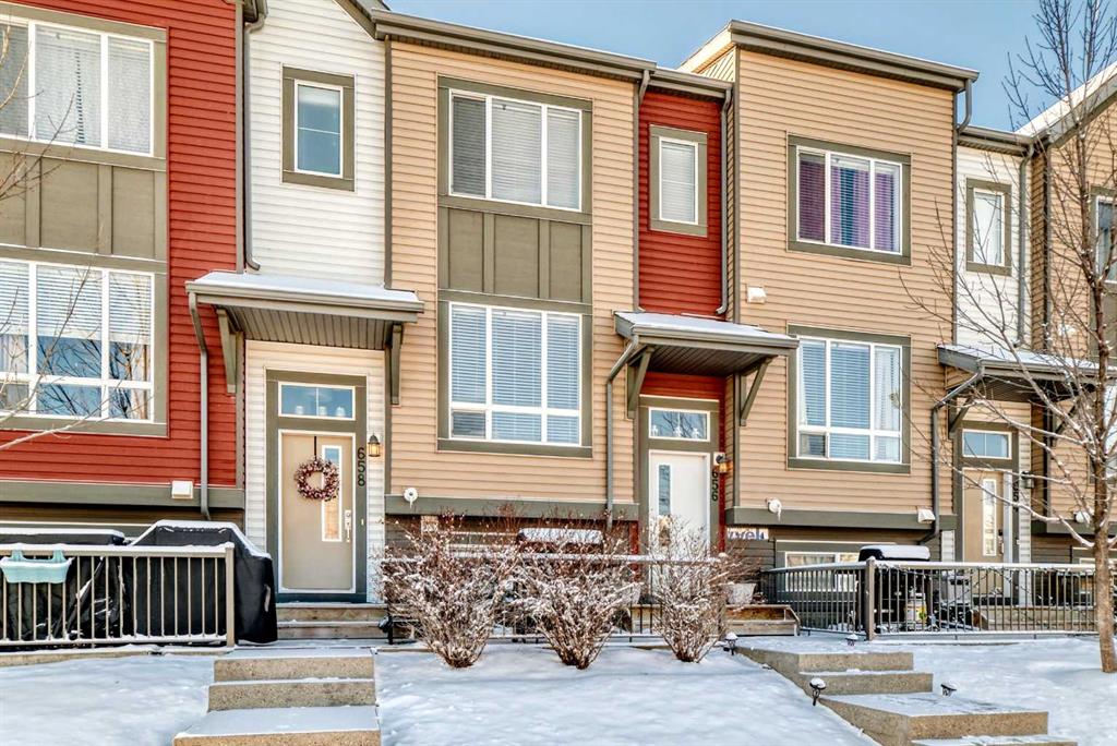 Picture for 656 Copperpond Boulevard SE