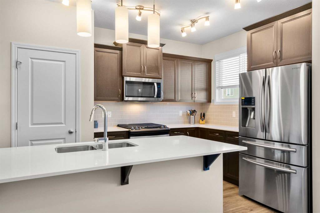 Picture for 50 Legacy Glen Common SE