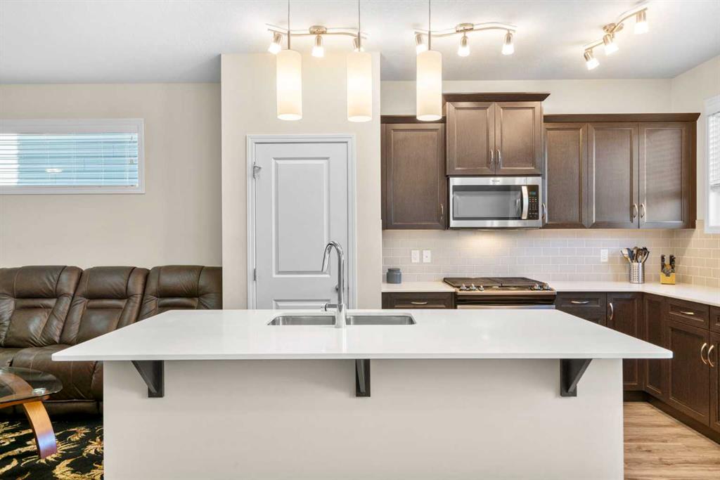 Picture for 50 Legacy Glen Common SE