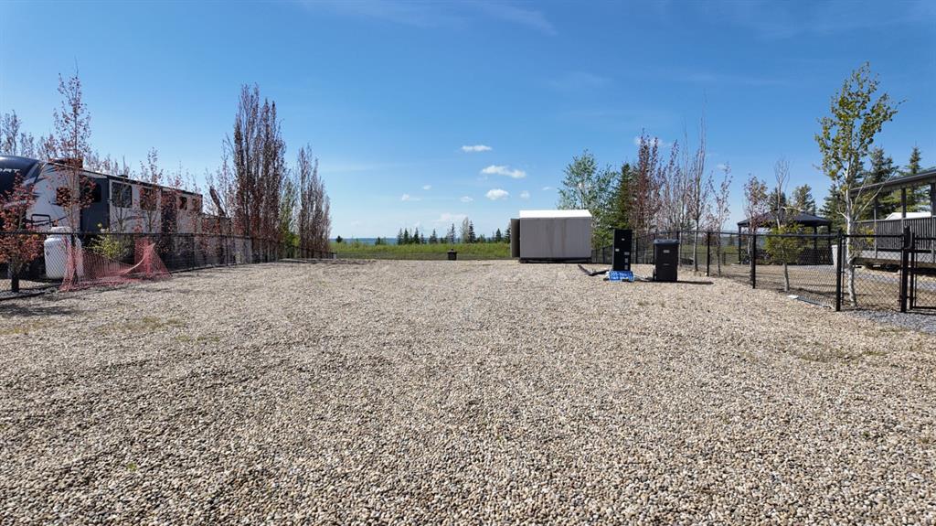 Picture for 205, 10046 Township Road 422 Road 