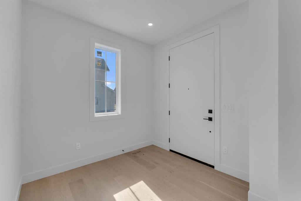 Picture for 51 North Bridges Garden 