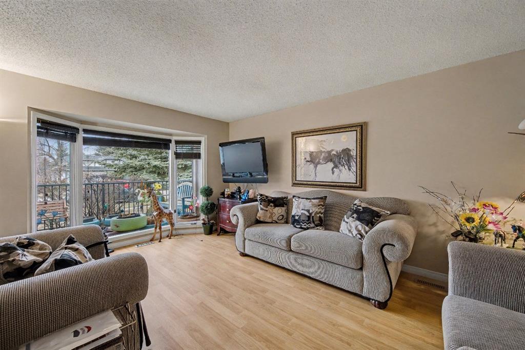 Picture for 983 Woodbine Boulevard SW