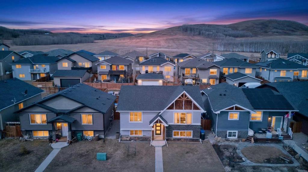 Picture for 612 Country Meadows Close NW