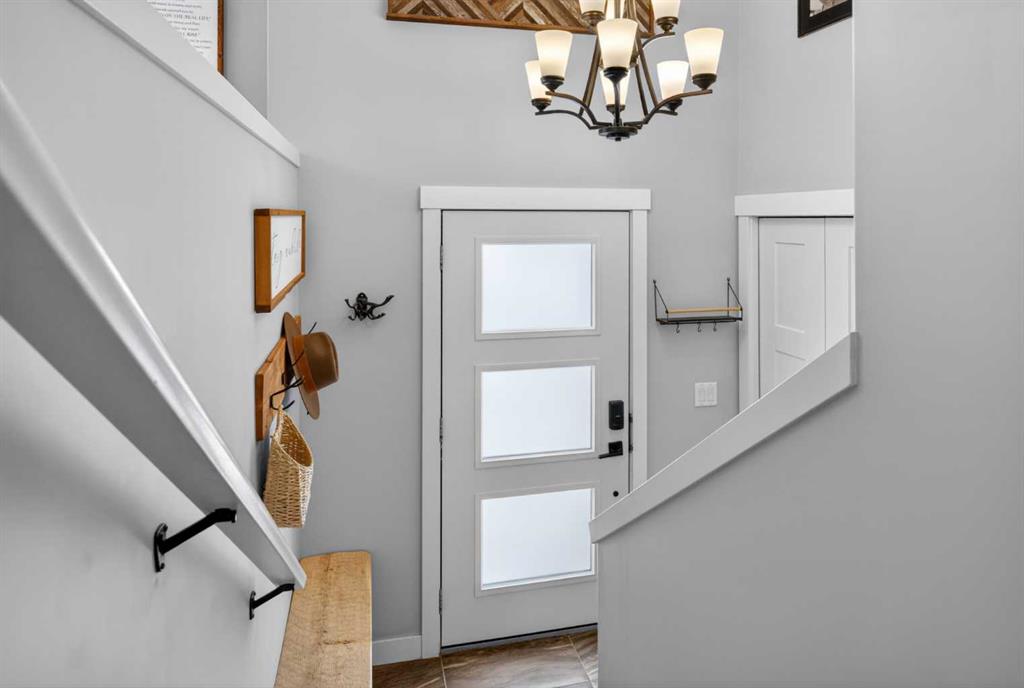 Picture for 612 Country Meadows Close NW