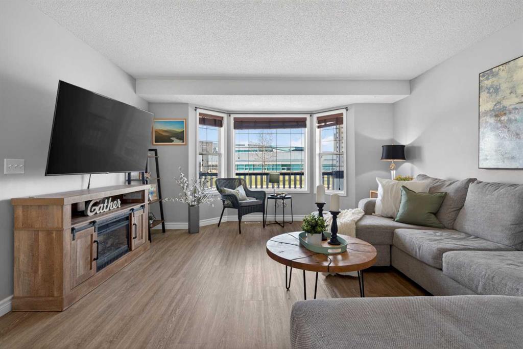 Picture for 14744 Mt McKenzie Drive SE