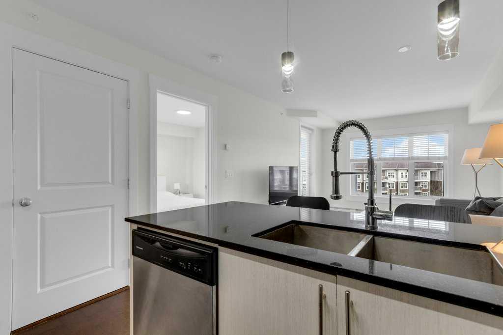 Picture for 3411, 11 Mahogany Row SE