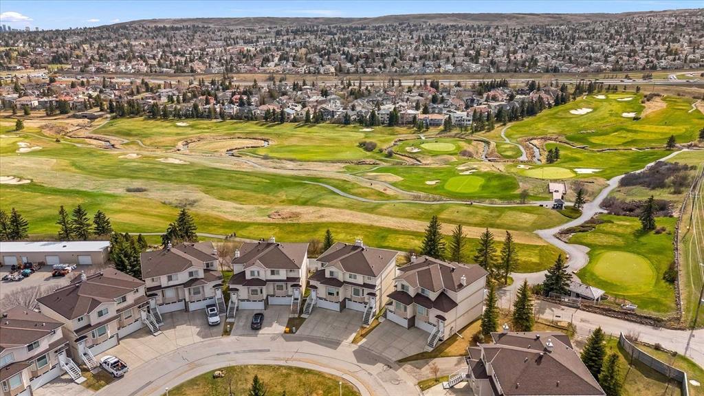 Picture for 139 Country Hills Gardens NW