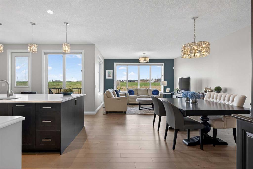 Picture for 73 Rockyvale Green NW