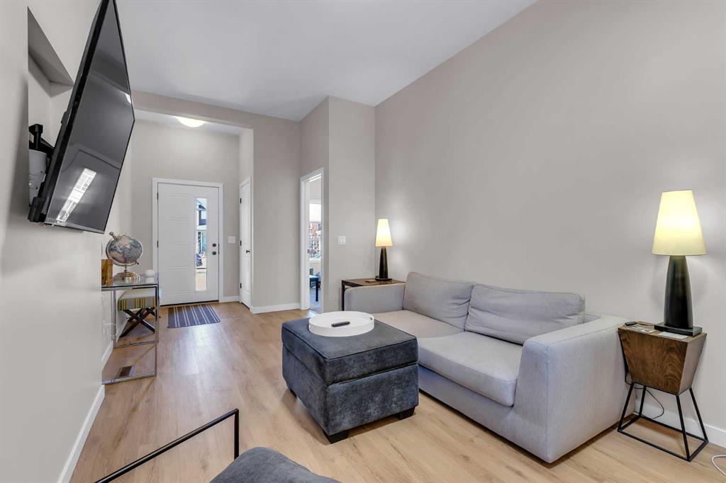 Picture for 146 Highview Gate SE