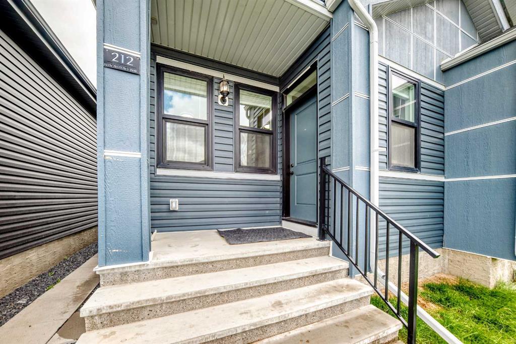 Picture for 212 Lucas Place NW