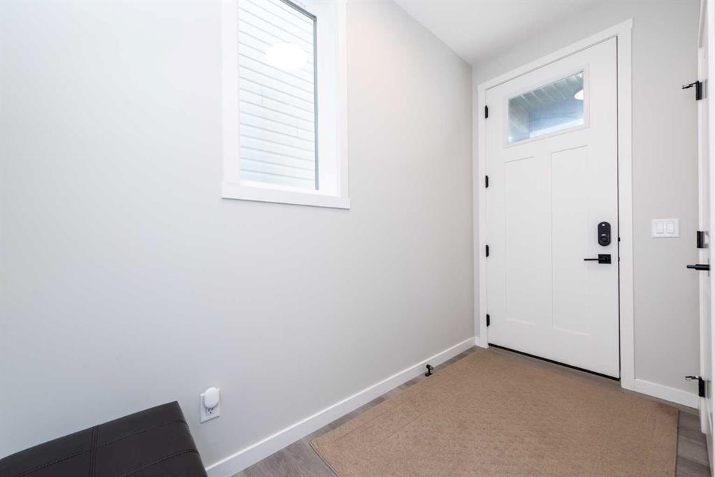 Picture for 46 Savoy Landing SE