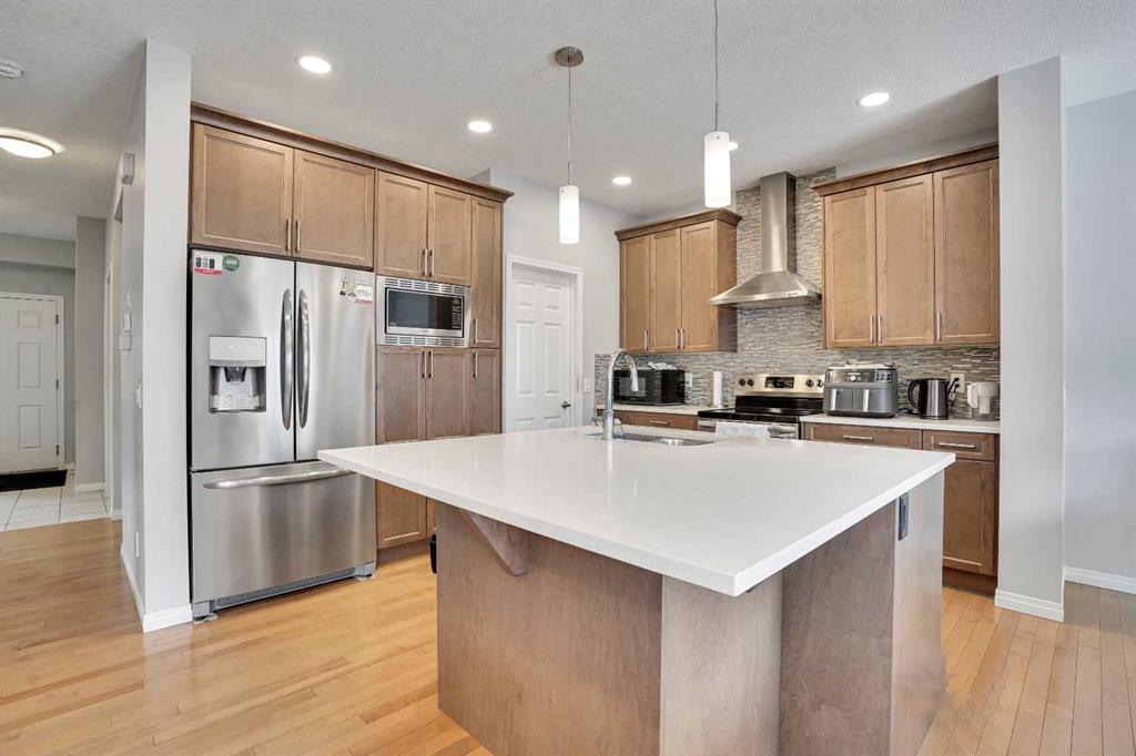 Picture for 148 Savanna Close NE