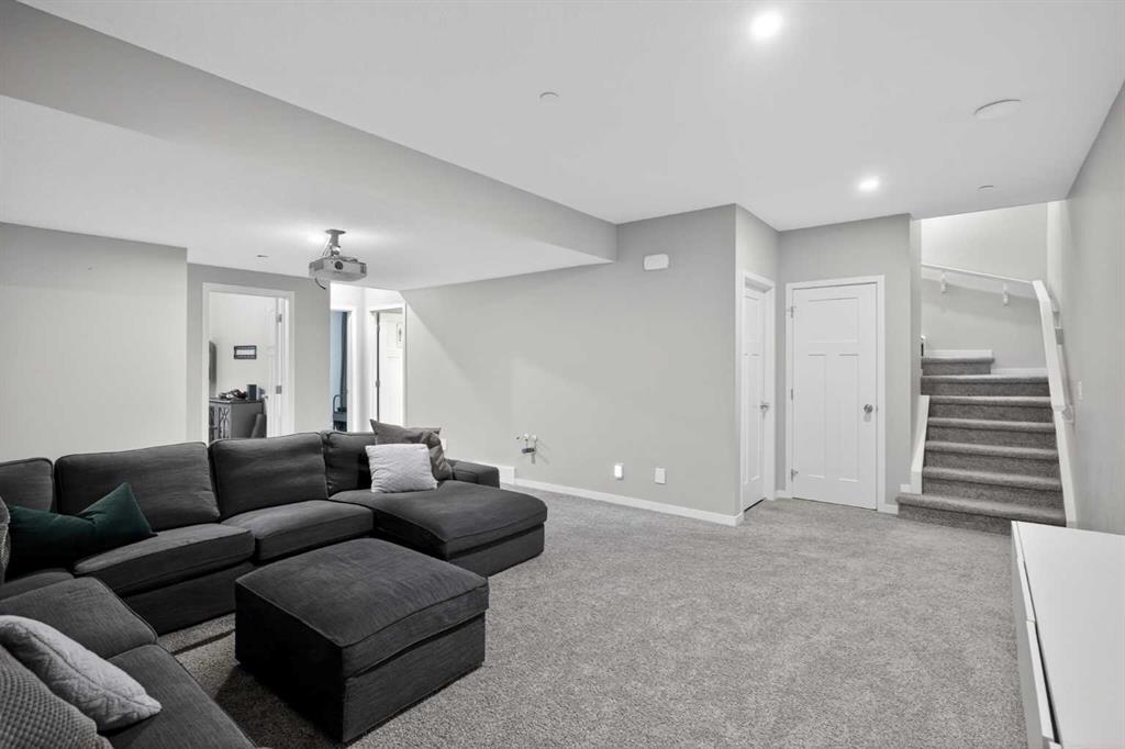 Picture for 31 Lucas Boulevard NW