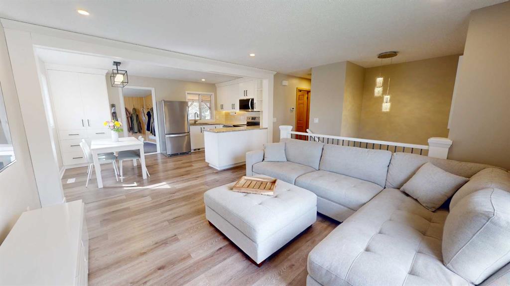 Picture for 117 Midcrest Crescent SE