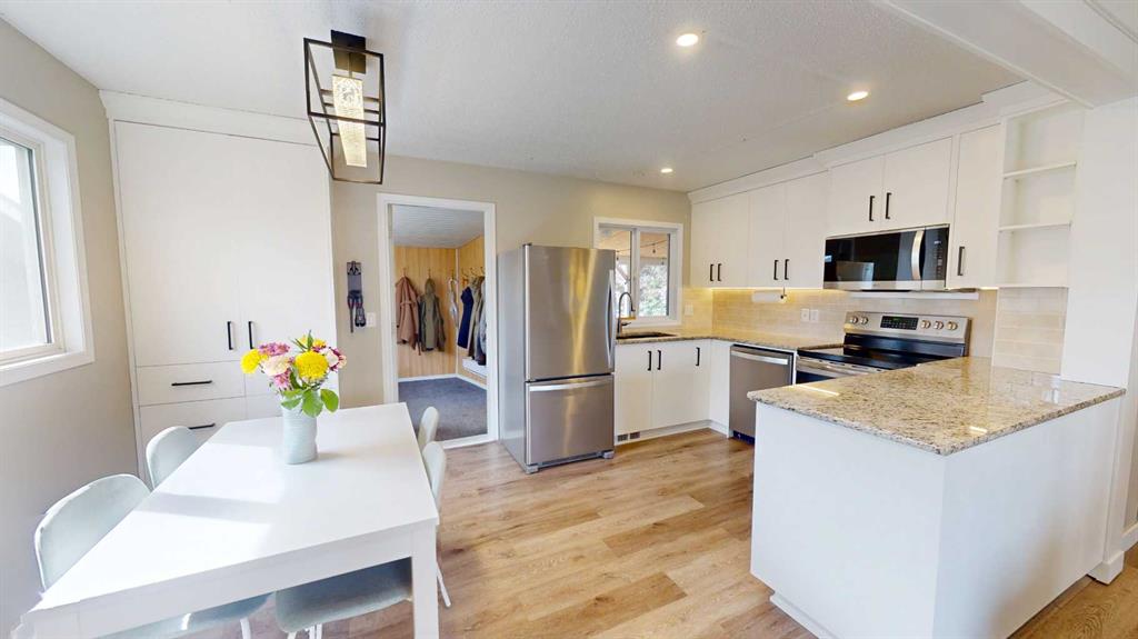 Picture for 117 Midcrest Crescent SE