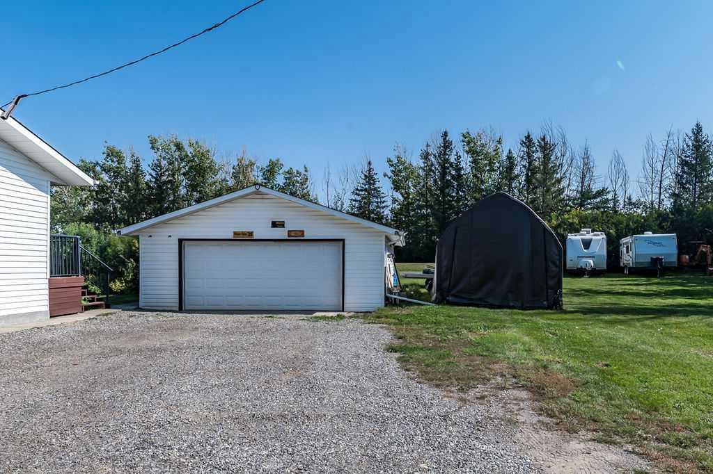 Picture for 118018 380 Avenue E