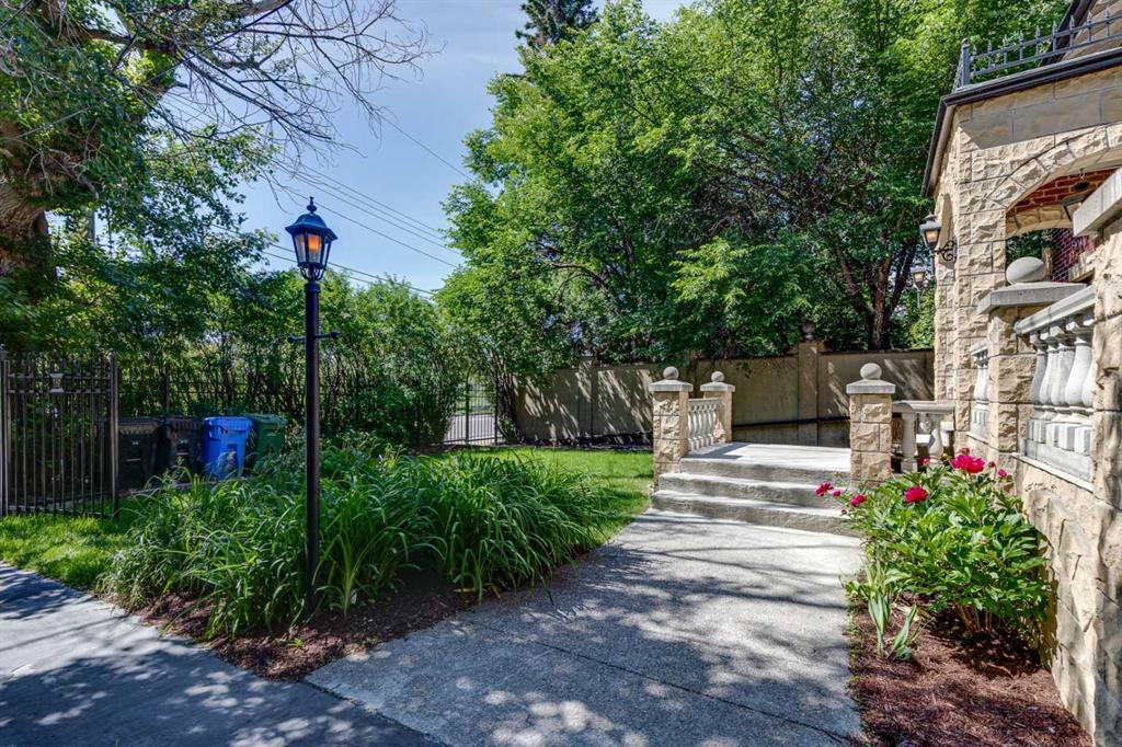 Picture for 628 Elbow Drive SW
