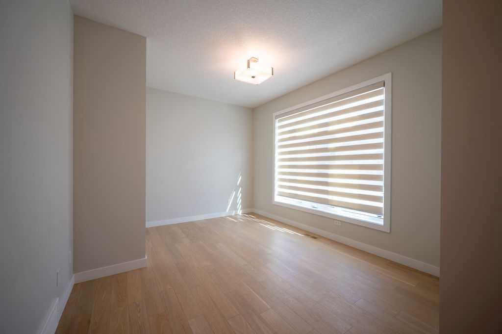 Picture for 146 Alpine Drive SW